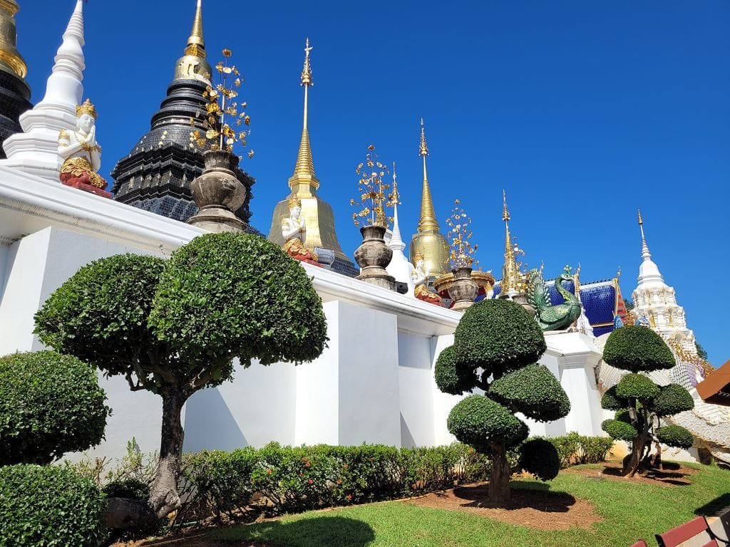 Wat Ban Den, Mae Taeng