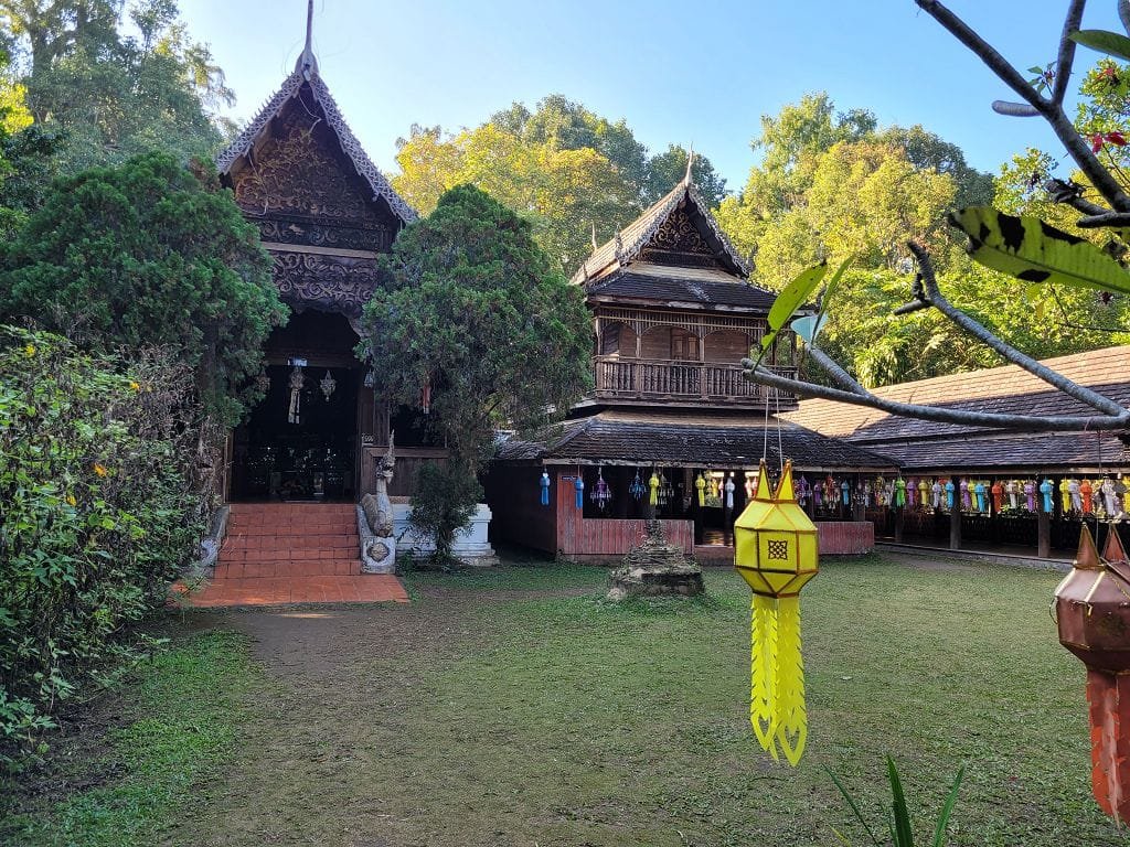 Wat Luang Khun Win Mae Wang