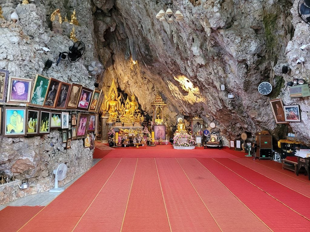 Wat tham pha plong (2)
